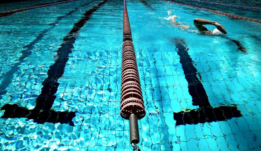 close up photo of swimming rope